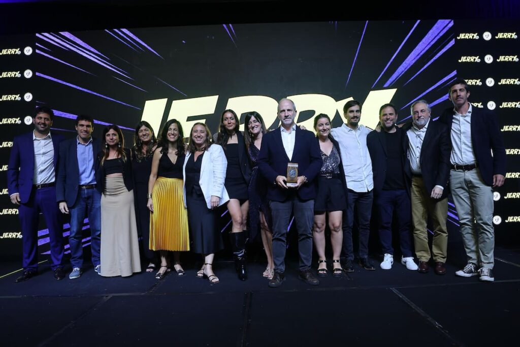 « Un Prix Prestigieux pour LA NACION : Le Trophée Jerry Goldenberg ! »