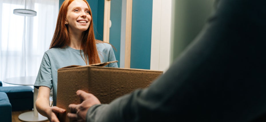 Escroquerie à votre porte : Le piège e-commerce avec des voisins !