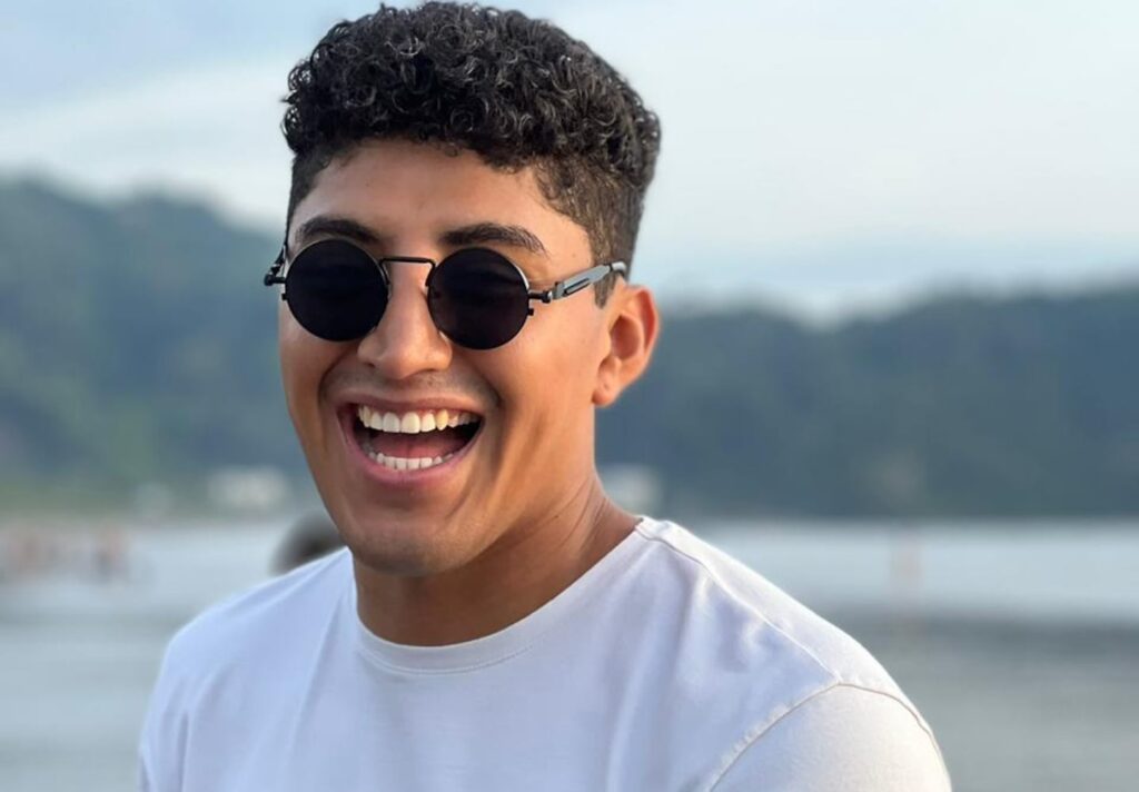 Offrez de l'argent et des expériences inoubliables au Costa Rica : Découvrez l'histoire fascinante de Jonathan Castro, le créateur de contenu !