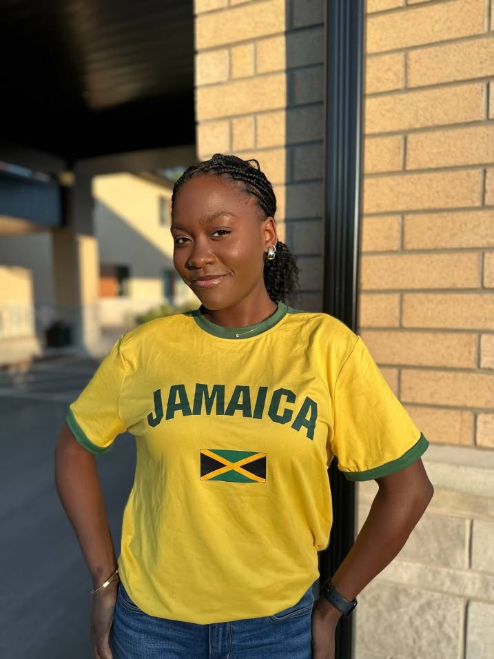 Le créateur de contenu qui propulse l'histoire jamaïcaine sur le devant de la scène !