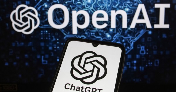 OpenAI Annonce un Engagement Minimal de 200 000 $ pour les Publicités ChatGPT !