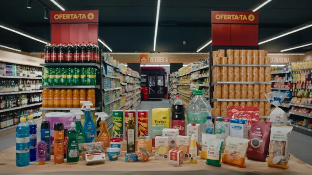 TaTa transforme l'image de sa marque : découvrez l'évolution de ses produits en rayons !